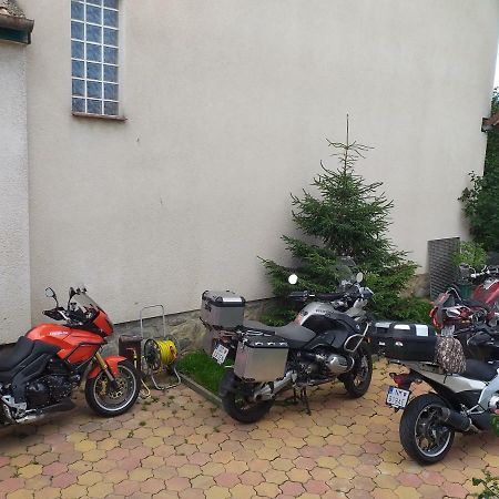 Casa 193 Motorcycle Friends Bed and Breakfast Sibiu Exteriör bild
